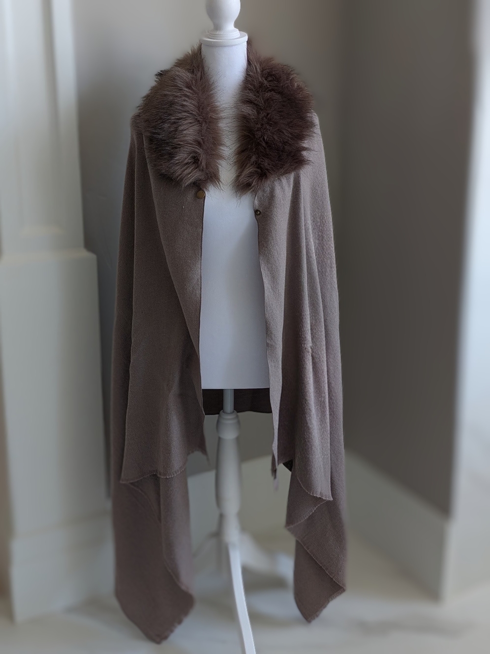 Taupe Faux-Fur Collar Women's Wrap-One Size